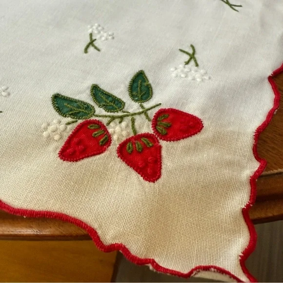 Vintage Strawberry Embroidered White Napkins & Placemats - set of 8